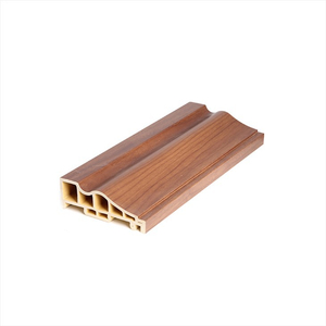 Neues WPC-Panel aus gr&uuml;nem Dekorationsmaterial